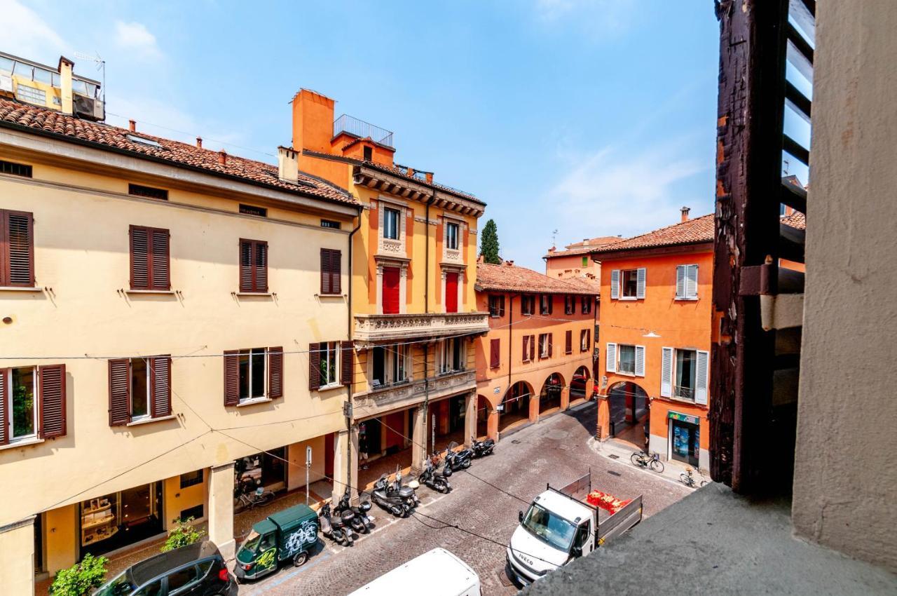 Porta Antica Apartment Bologna Exterior foto
